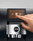 JU15702_Z10_Aluminium_black_4machineautomatique-espressomachine-cafes-cafesitaliens-italcaffe-espresso-expresso-cafe-machineacafe-cappuccino-machineacafe-machinemanuelle-cafeengrain-m
